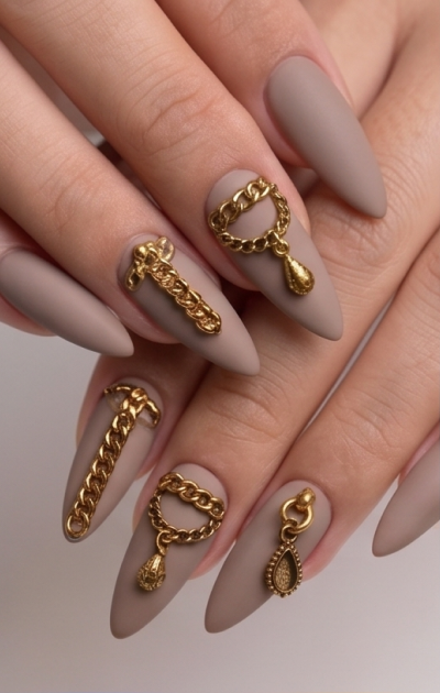 Nail art technique reel